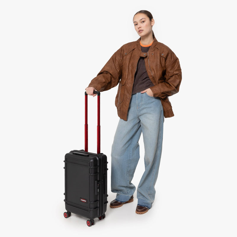 RESIST'R ZIP CABIN BLACK